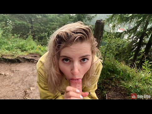 ❤️ Jente svelger cum etter en offentlig blowjob - Eva Elfi ❤❌  Sex hos oss